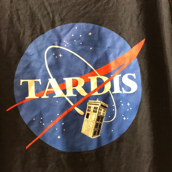 Dr. Who Tardis t-shirt - Picture 2 of 2
